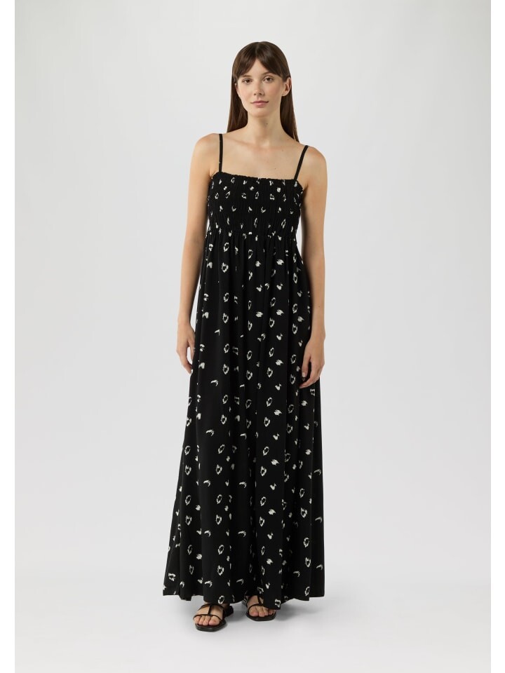 Длинное платье QS, черный
Длинное платье QS, черный