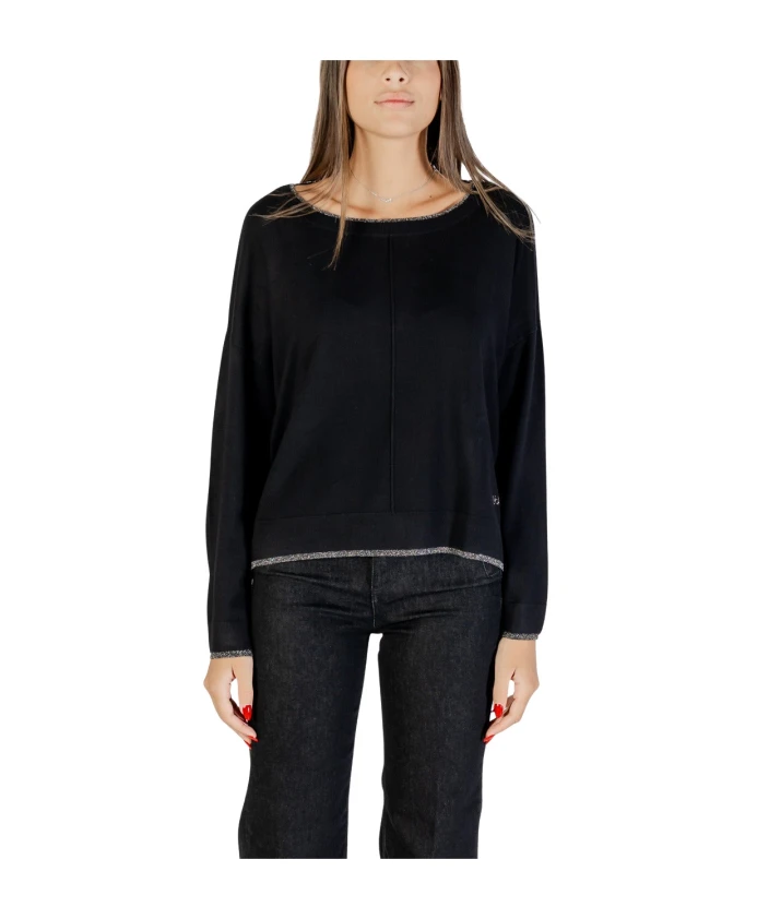 Черный вязаный свитер с круглым вырезом, осень/зима Liu Jo, черный
Черный вязаный свитер с круглым вырезом, осень/зима Liu Jo, черный