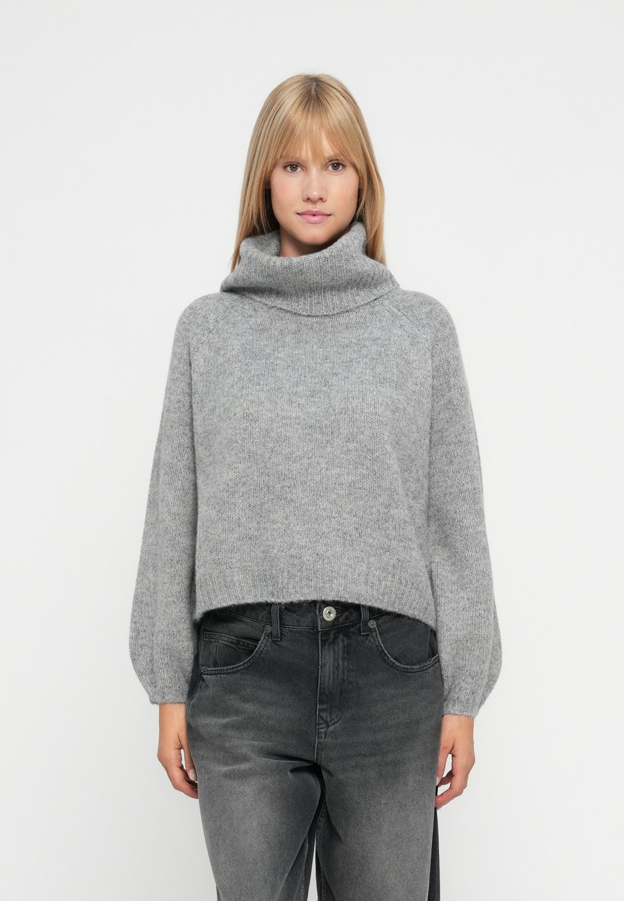 Джемпер ONLY ONLGILA LIFE ROLLNECK, Medium Grey/Mottled Grey
Джемпер ONLY ONLGILA LIFE ROLLNECK, Medium Grey/Mottled Grey