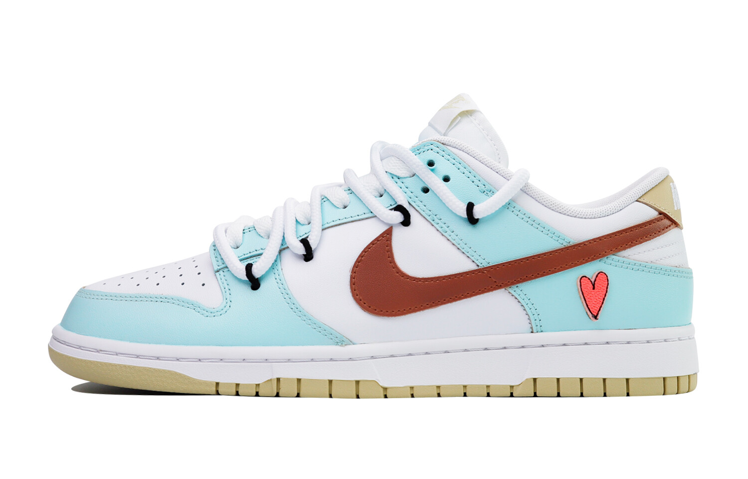 Кроссовки Nike Dunk Skateboarding Shoes Men Low-top White/Blue/Red, белый/синий/красный
Кроссовки Nike Dunk Skateboarding Shoes Men Low-top White/Blue/Red, белый/синий/красный