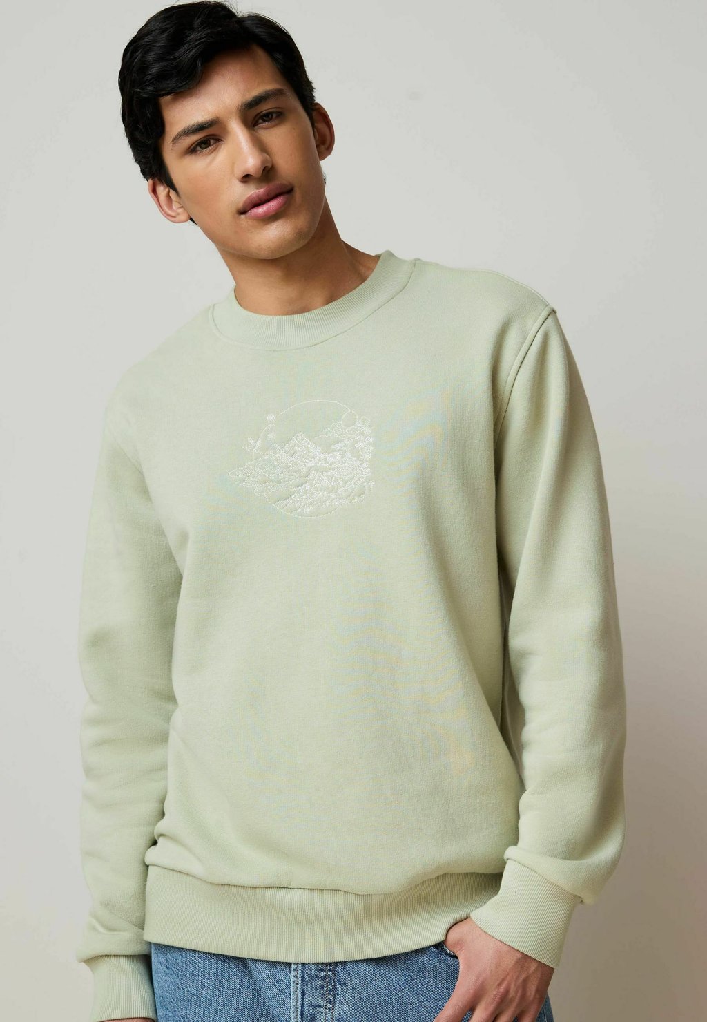 Толстовка GRAPHIC- REGULAR FIT Next, зеленый 
Толстовка GRAPHIC- REGULAR FIT Next, зеленый