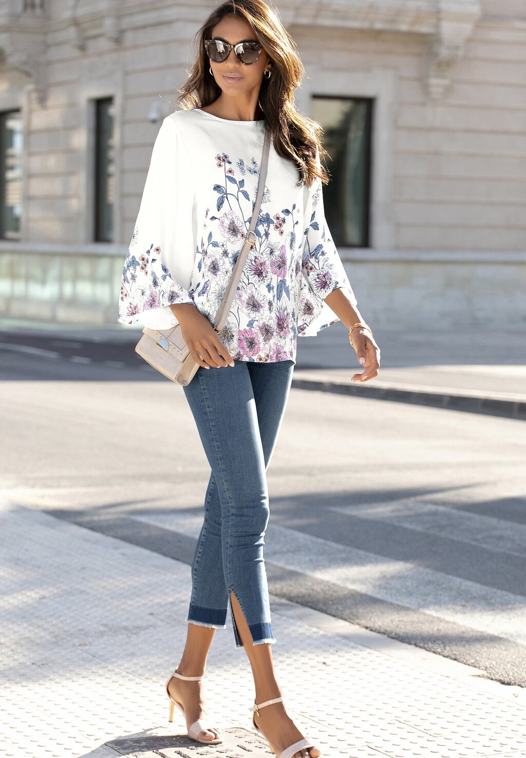 Блузка LASCANA, цвет weiß bedruckt
Блузка LASCANA, цвет weiß bedruckt