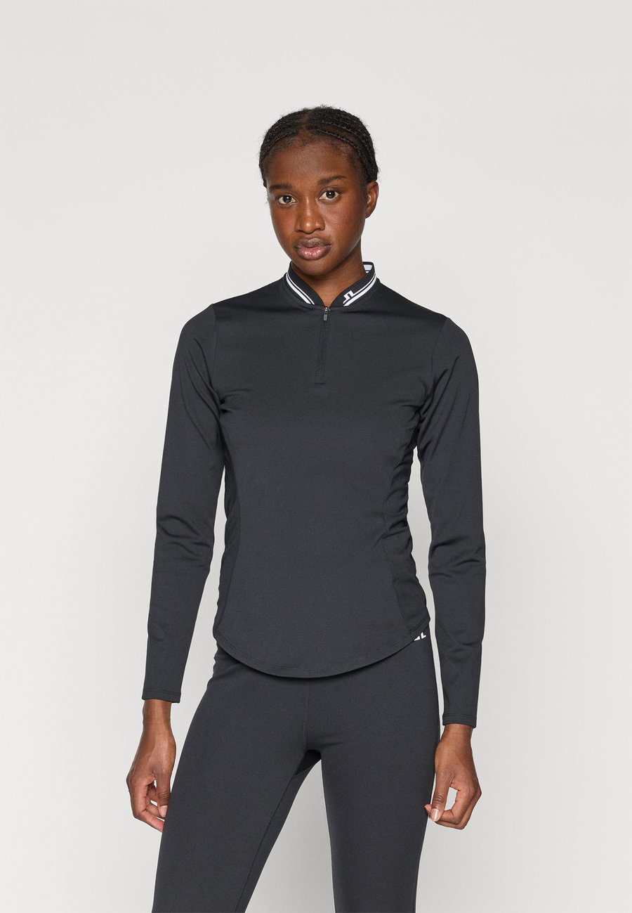 Топ J.LINDEBERG Sports HARPER QUARTER ZIP MID LAYER, Black
Топ J.LINDEBERG Sports HARPER QUARTER ZIP MID LAYER, Black