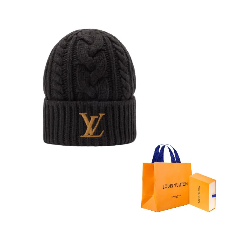 Шерстяная шапка-бини мужская coffee LOUIS VUITTON
Шерстяная шапка-бини мужская coffee LOUIS VUITTON