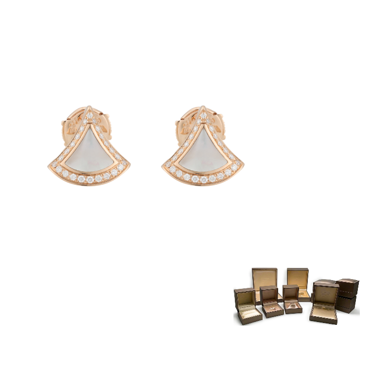 BVLGARI Серьги Divas' Dream из розового золота 18 карат для женщин
BVLGARI Серьги Divas' Dream из розового золота 18 карат для женщин