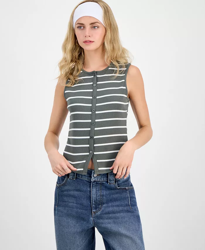 Женская майка с имитацией застежки на пуговицах Juniors Madden Girl, зеленый
Женская майка с имитацией застежки на пуговицах Juniors Madden Girl, зеленый