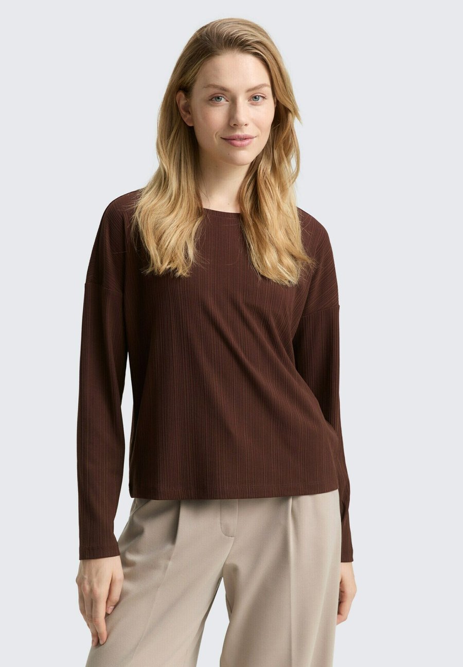 Топ TOM TAILOR Long sleeved top, Dark Pecan Brown/Dark Brown
Топ TOM TAILOR Long sleeved top, Dark Pecan Brown/Dark Brown