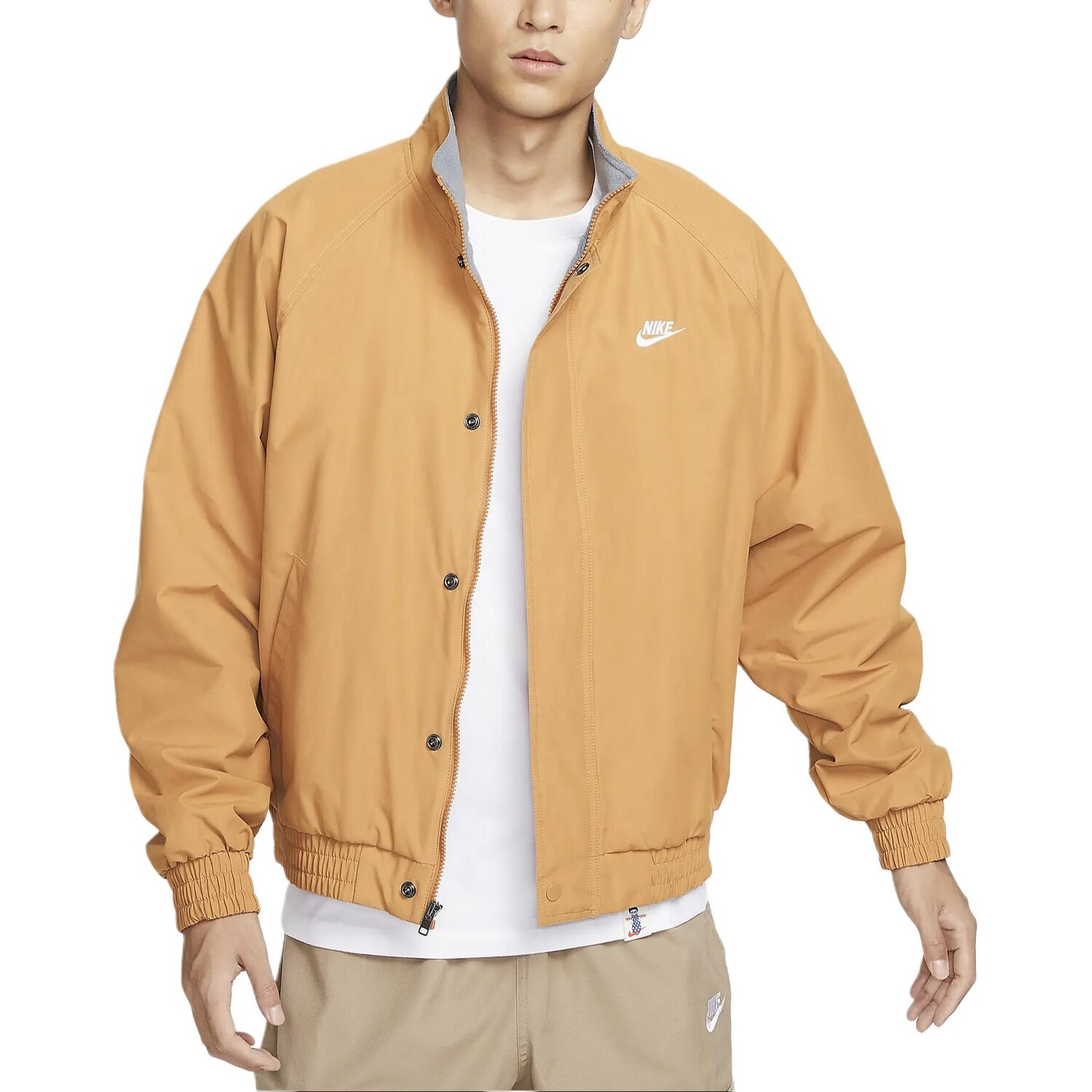 Куртка мужская сварочная помощь/белый Nike
Куртка мужская сварочная помощь/белый Nike