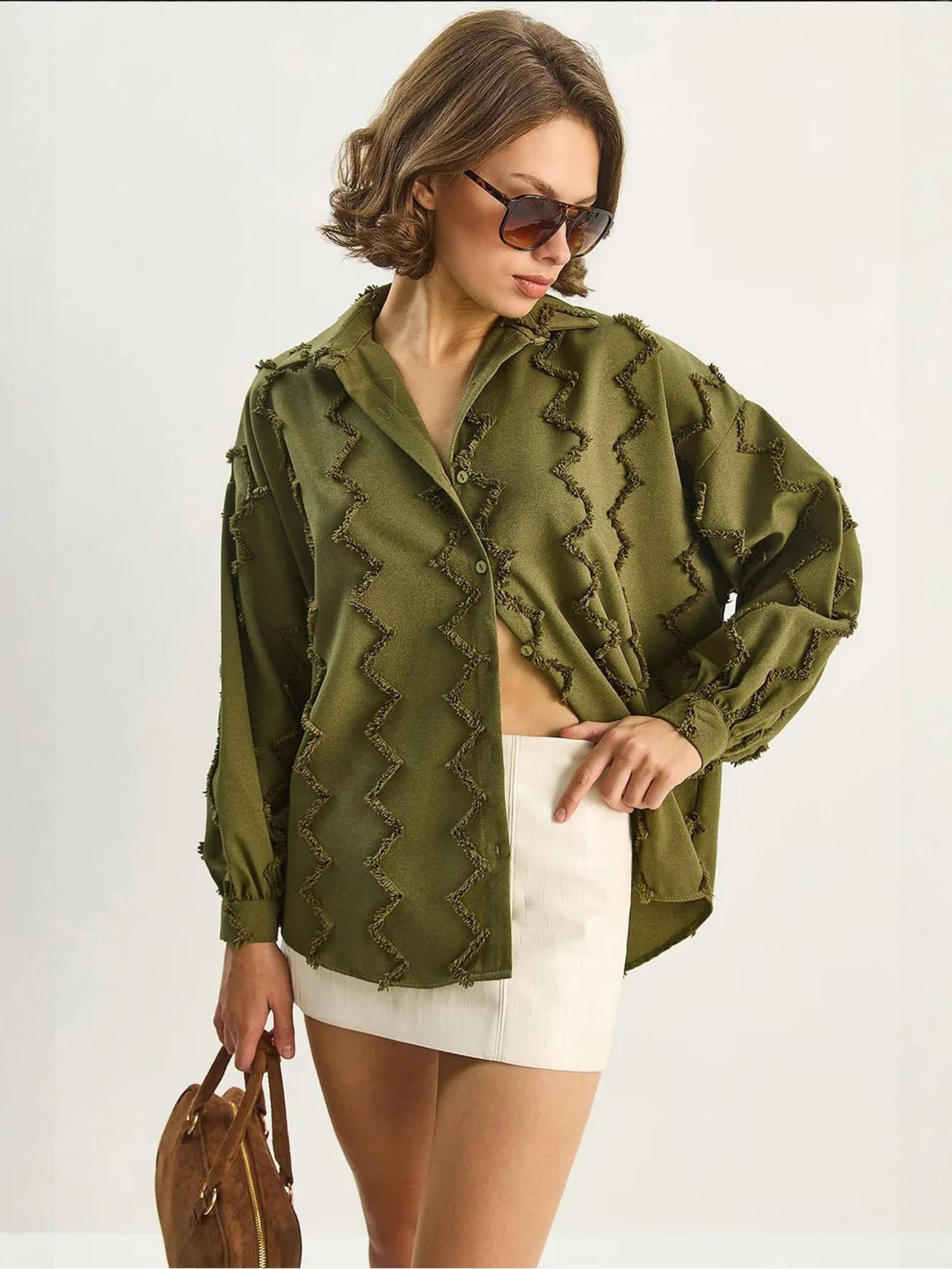 Bianco Lucci Рубашка в цвете Khaki
Bianco Lucci Рубашка в цвете Khaki