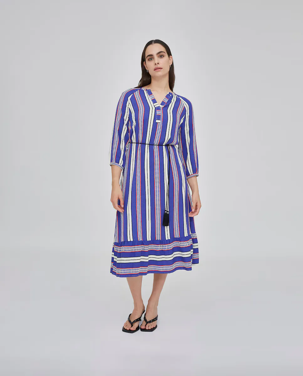 Платье миди с принтом и рукавами 3/4 October, синий
Платье миди с принтом и рукавами 3/4 October, синий