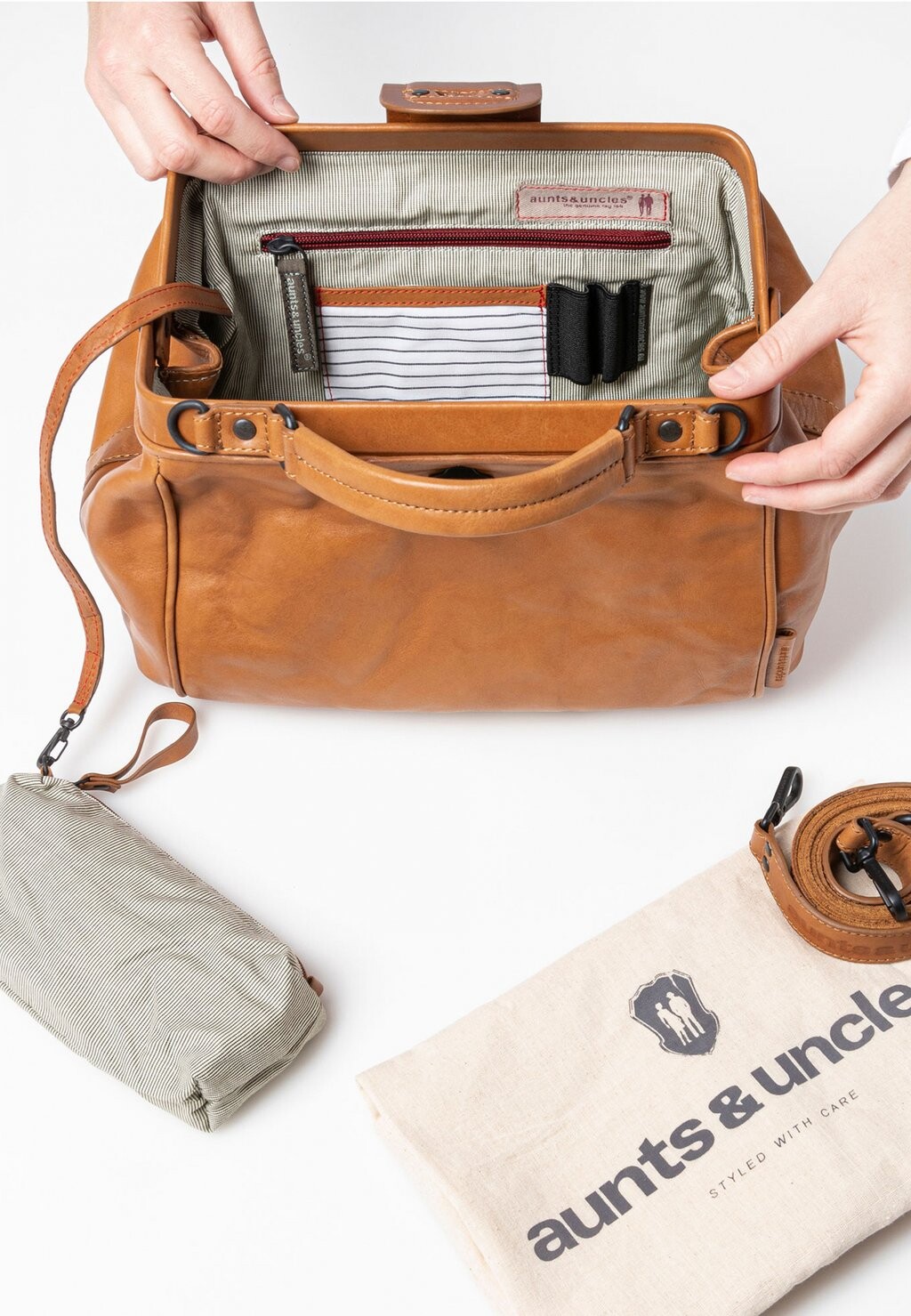 Сумочка MRS CUSTARD PIE Aunts & Uncles, коричневый
Сумочка MRS CUSTARD PIE Aunts & Uncles, коричневый