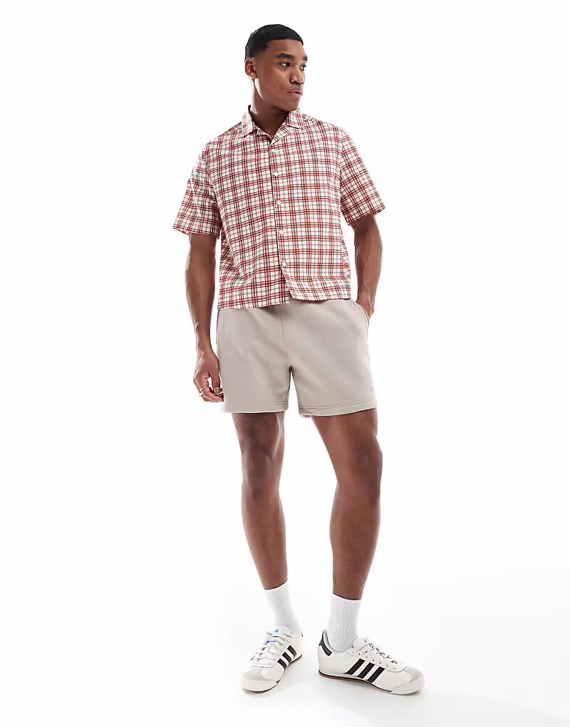 Свободные флисовые шорты Hollister бежевого цвета, внутренний шов 8 дюймов
Свободные флисовые шорты Hollister бежевого цвета, внутренний шов 8 дюймов