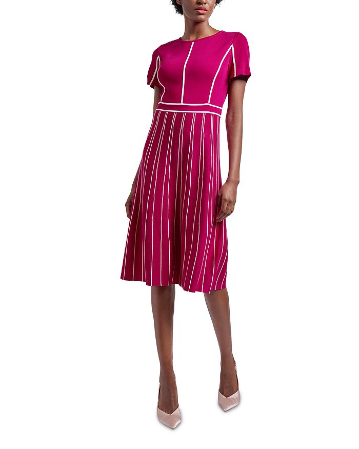 Платье А-силуэта с контрастной окантовкой и вырезом-жемчужиной Misook, розовый
Платье А-силуэта с контрастной окантовкой и вырезом-жемчужиной Misook, розовый