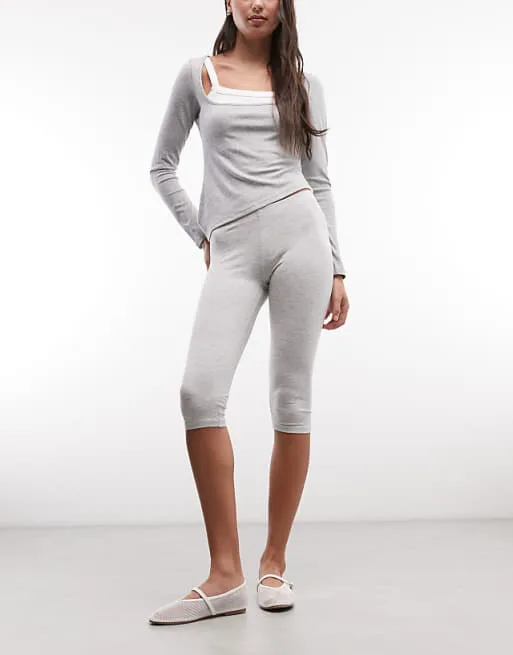 Серые меланжевые капри из эластичного джерси Monki
Серые меланжевые капри из эластичного джерси Monki
