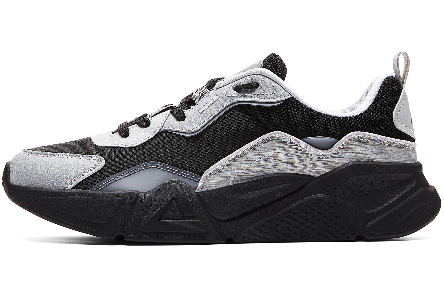 Амортизирующие нескользящие износостойкие дышащие повседневные кроссовки мужские серо-черные PEAK
Амортизирующие нескользящие износостойкие дышащие повседневные кроссовки мужские серо-черные PEAK