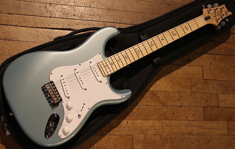 Электрогитара PRS American Silver Sky Polar Blue
Электрогитара PRS American Silver Sky Polar Blue