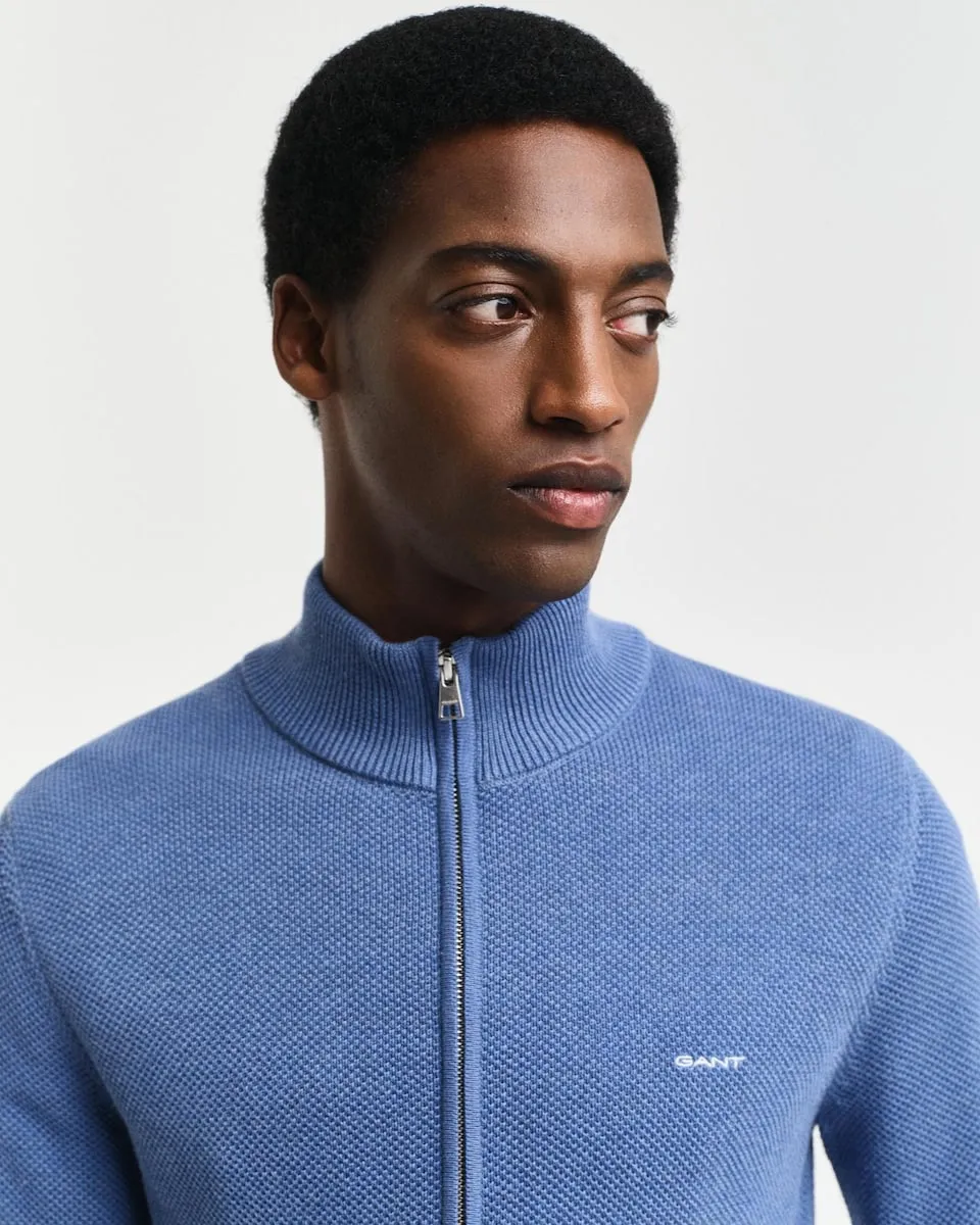 Мужской кардиган с высоким воротом и структурой пике Gant, синий
Мужской кардиган с высоким воротом и структурой пике Gant, синий