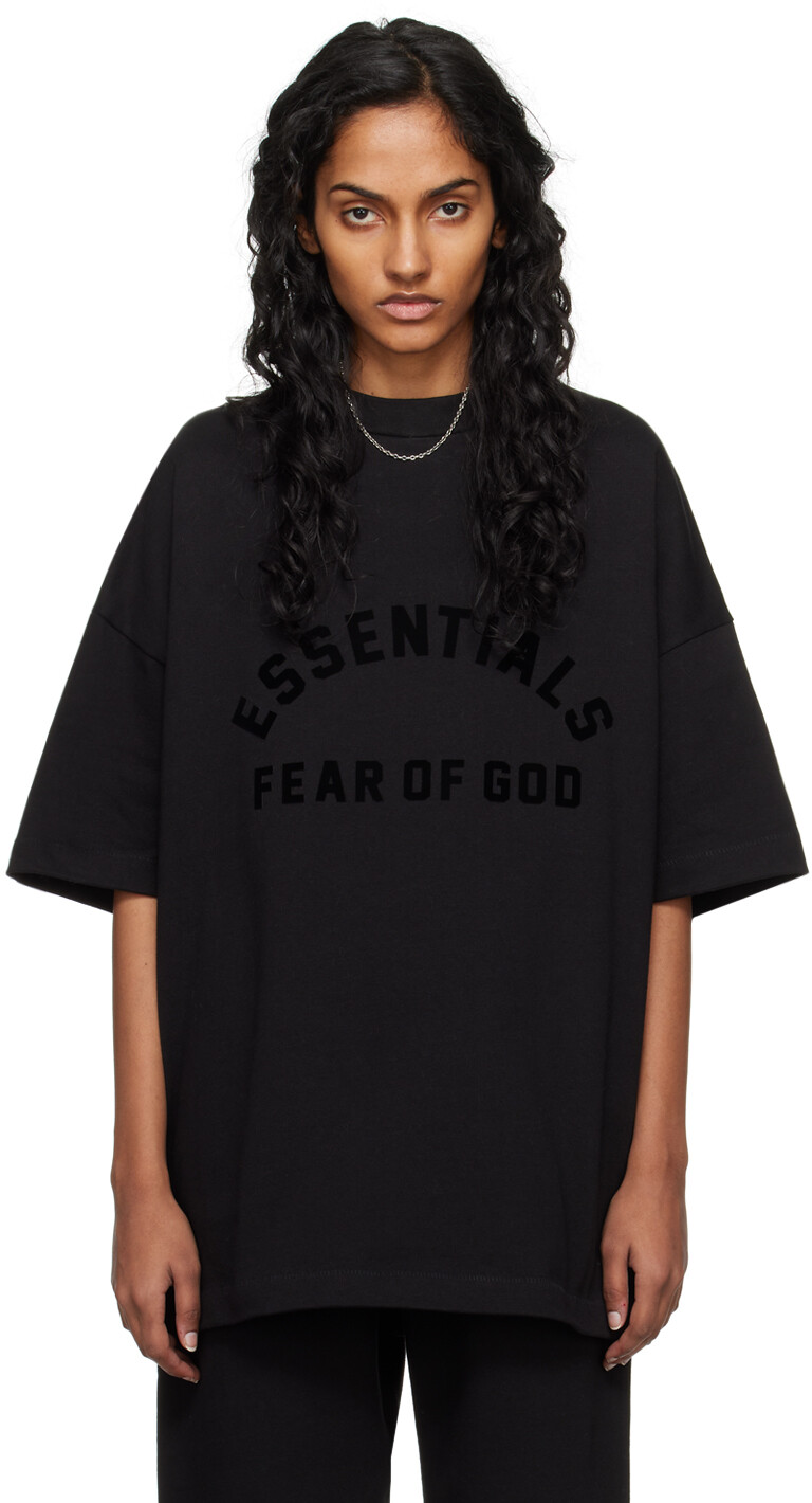 Черная футболка с круглым вырезом Fear Of God Essentials, цвет Jet black 
Черная футболка с круглым вырезом Fear Of God Essentials, цвет Jet black