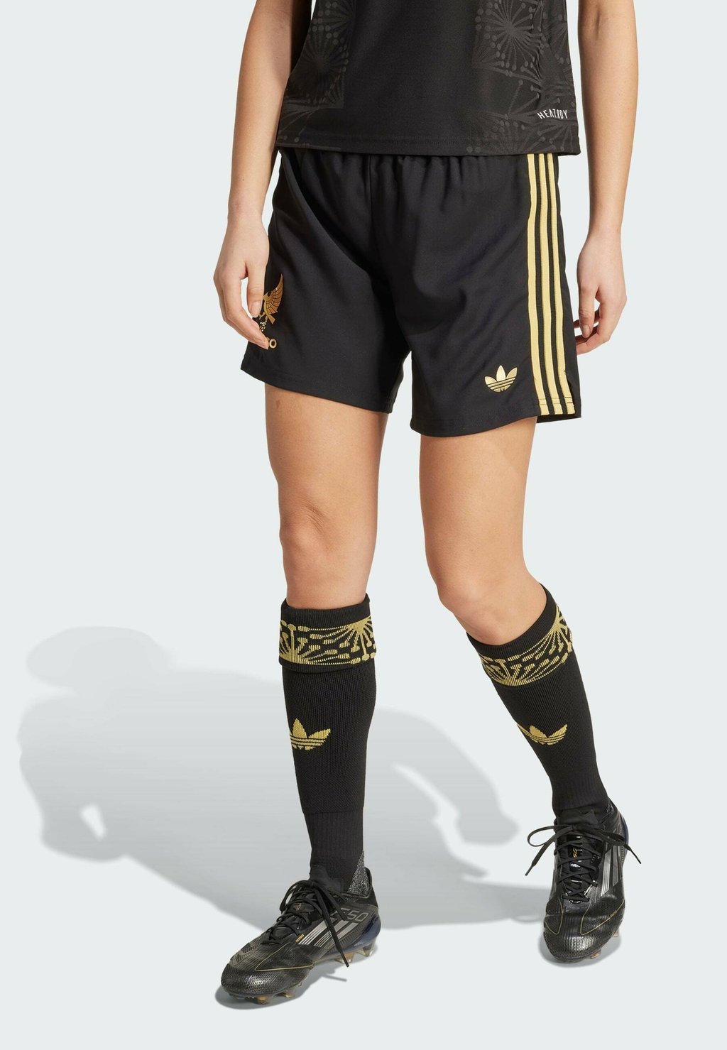 Спортивные шорты MEXICO 25 - National team wear Adidas Originals, черный
Спортивные шорты MEXICO 25 - National team wear Adidas Originals, черный