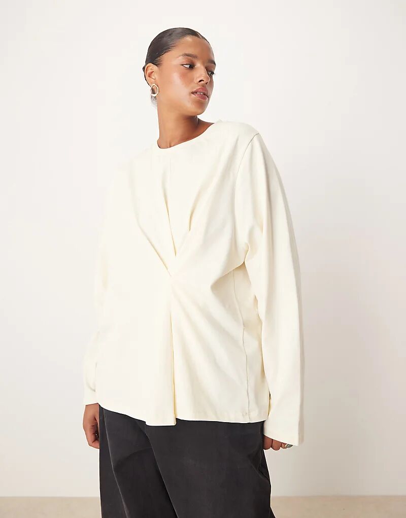 Кремовая футболка с длинными рукавами и защипами от ASOS DESIGN
Кремовая футболка с длинными рукавами и защипами от ASOS DESIGN