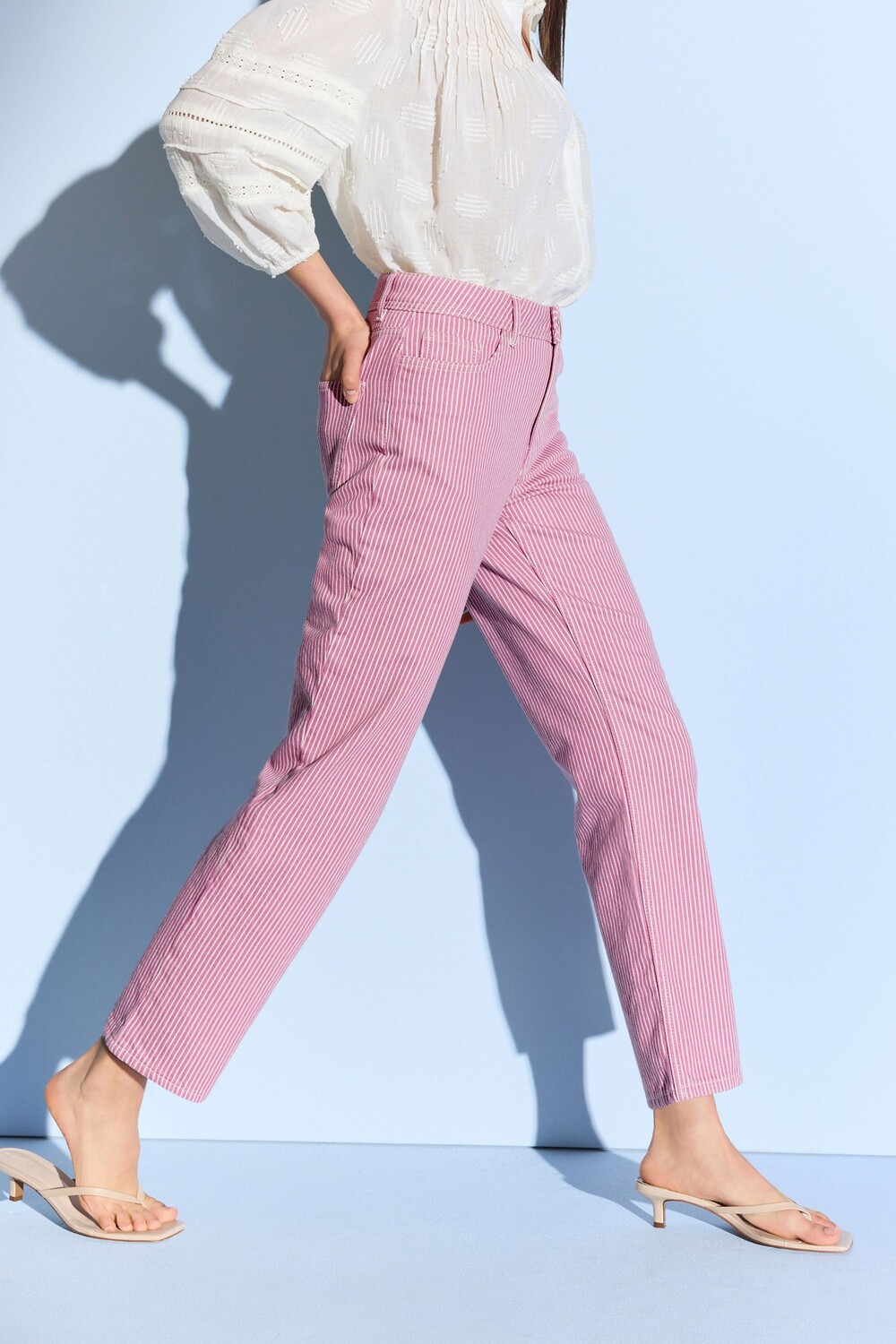 Джинсы прямого покроя из 100% хлопка Next, розовый
Джинсы прямого покроя из 100% хлопка Next, розовый