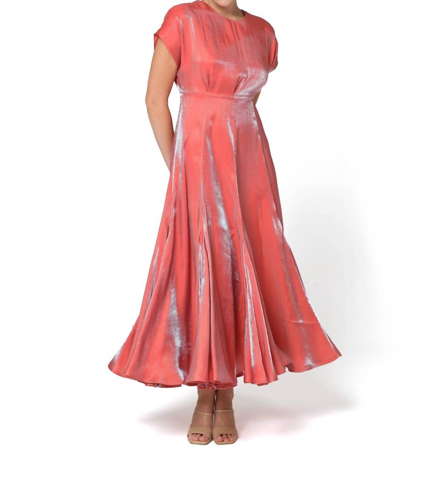 Мерцающее мини-платье в лососевом цвете Baruni, Salmon
Мерцающее мини-платье в лососевом цвете Baruni, Salmon