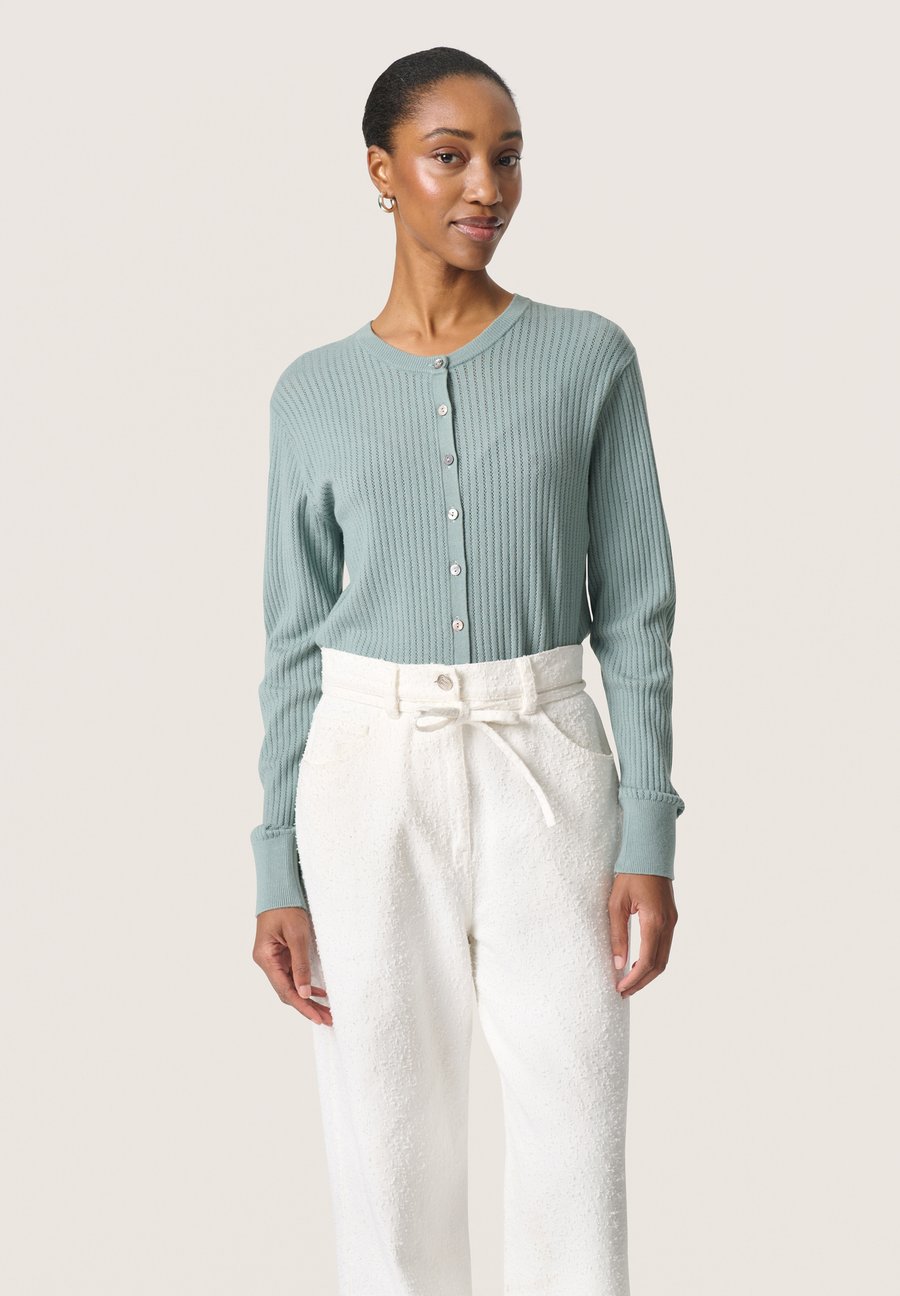 Кардиган Soaked in Luxury Cardigan, Silver Blue/Light Blue
Кардиган Soaked in Luxury Cardigan, Silver Blue/Light Blue