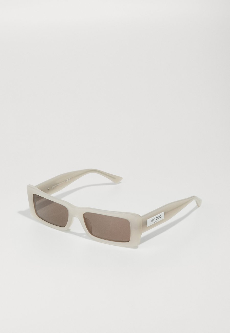 Солнцезащитные очки Jimmy Choo Sunglasses, Opal Taupe/Taupe
Солнцезащитные очки Jimmy Choo Sunglasses, Opal Taupe/Taupe