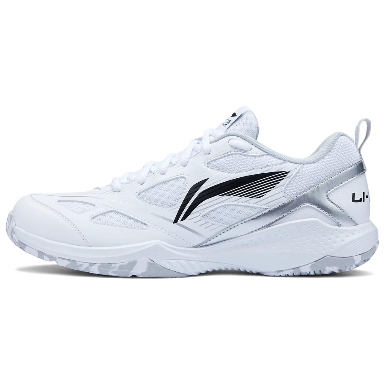 Кроссовки LINING Badminton Shoes Unisex Low-top White/Black, белый/черный 
Кроссовки LINING Badminton Shoes Unisex Low-top White/Black, белый/черный