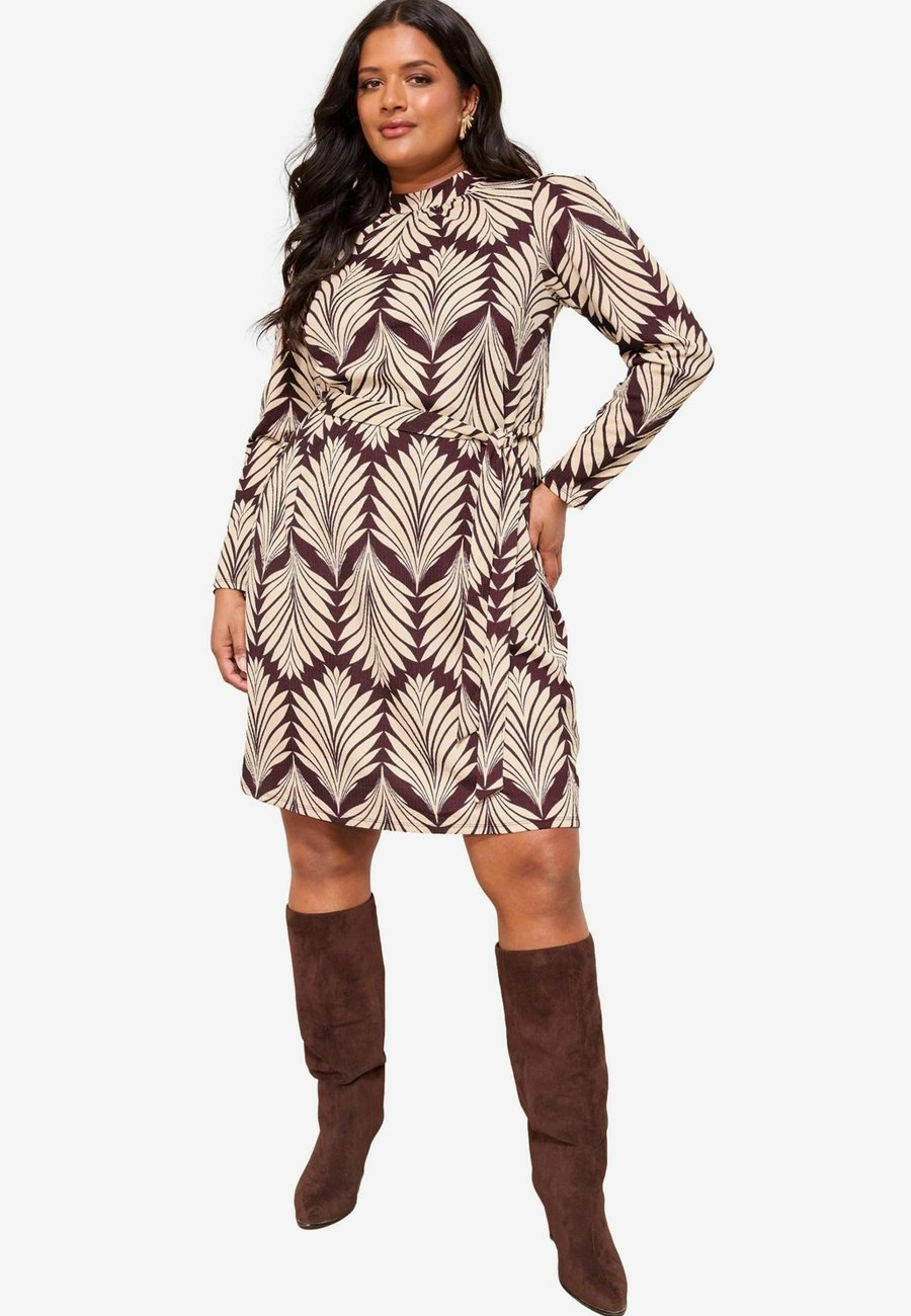 Платье Friends Like These PLUS SIZE FIT, Purple Geo/Purple
Платье Friends Like These PLUS SIZE FIT, Purple Geo/Purple