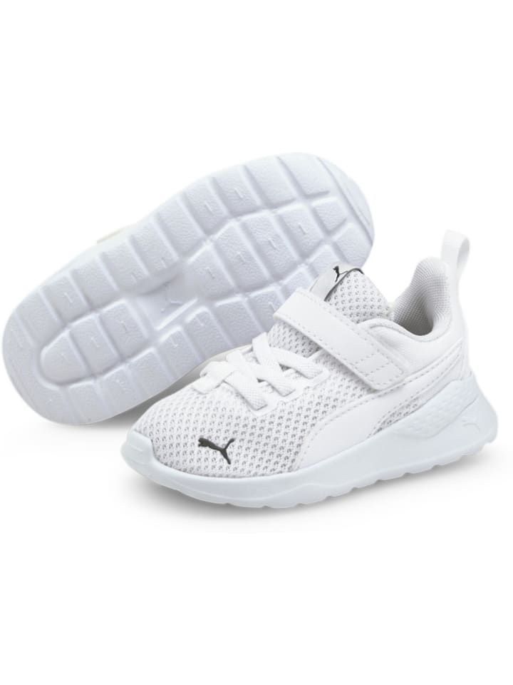 Puma Кроссовки "Anzarun Lite AC Inf" белого цвета
Puma Кроссовки "Anzarun Lite AC Inf" белого цвета