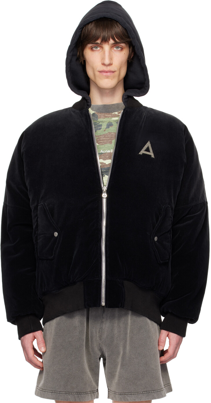 Черный бомбер Creed Alchemist
Черный бомбер Creed Alchemist