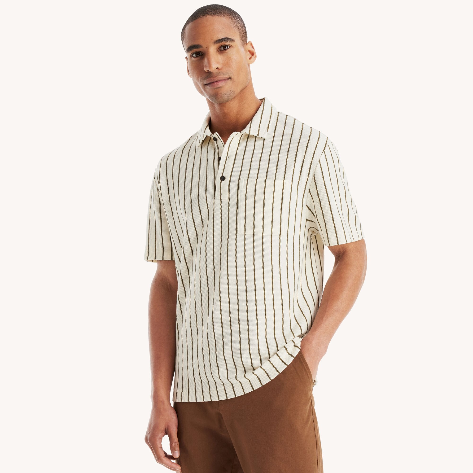 Мужская футболка-поло свободного кроя Nautica в полоску, цвет sail cream
Мужская футболка-поло свободного кроя Nautica в полоску, цвет sail cream