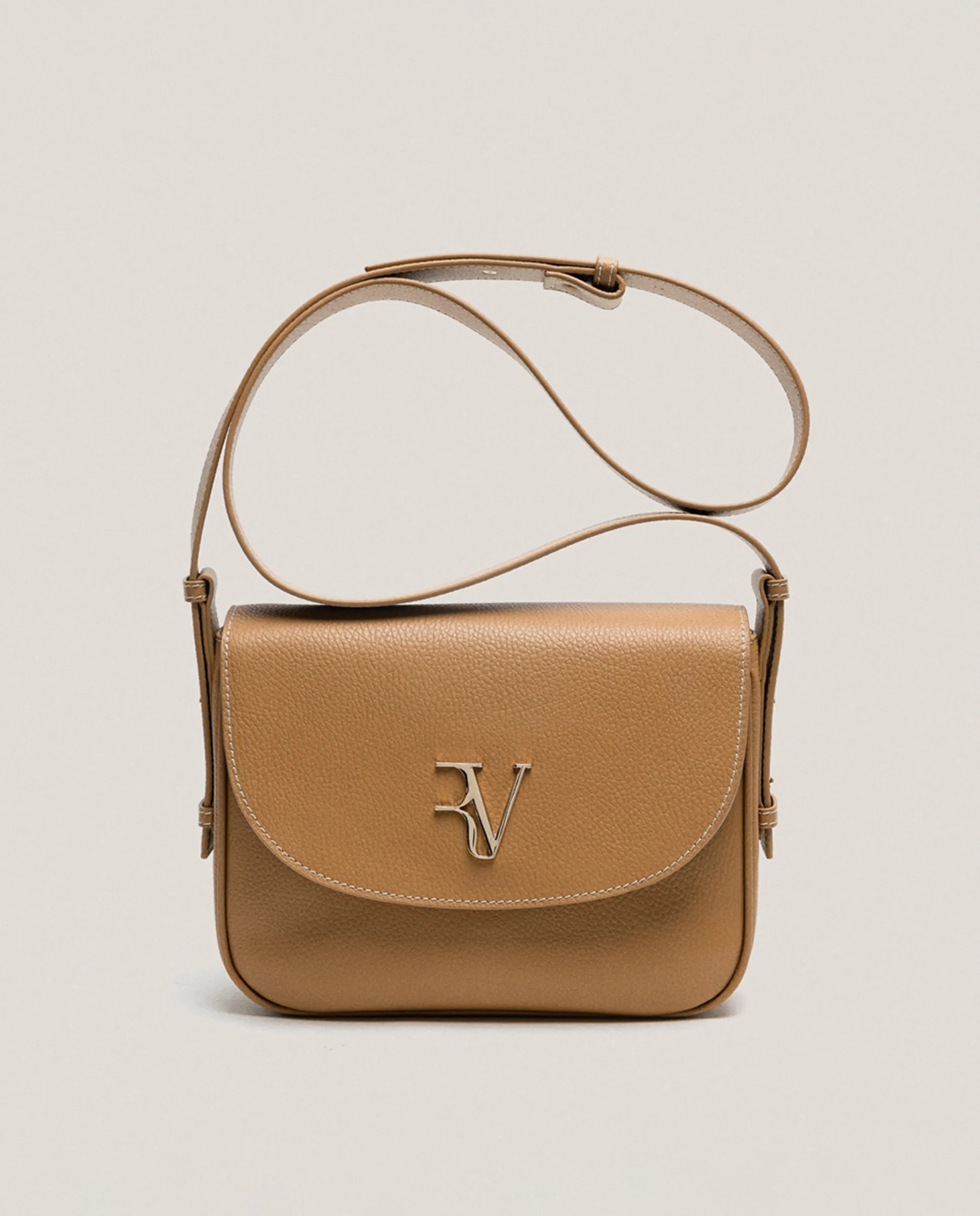 Женская сумка через плечо Maxi Cuca кожа Roberto Verino, светло-коричневый
Женская сумка через плечо Maxi Cuca кожа Roberto Verino, светло-коричневый