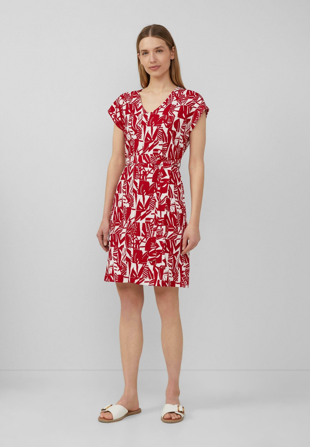 Платье из джерси STRUKTURIERTES MIT ALL-OVER s.Oliver, красный
Платье из джерси STRUKTURIERTES MIT ALL-OVER s.Oliver, красный