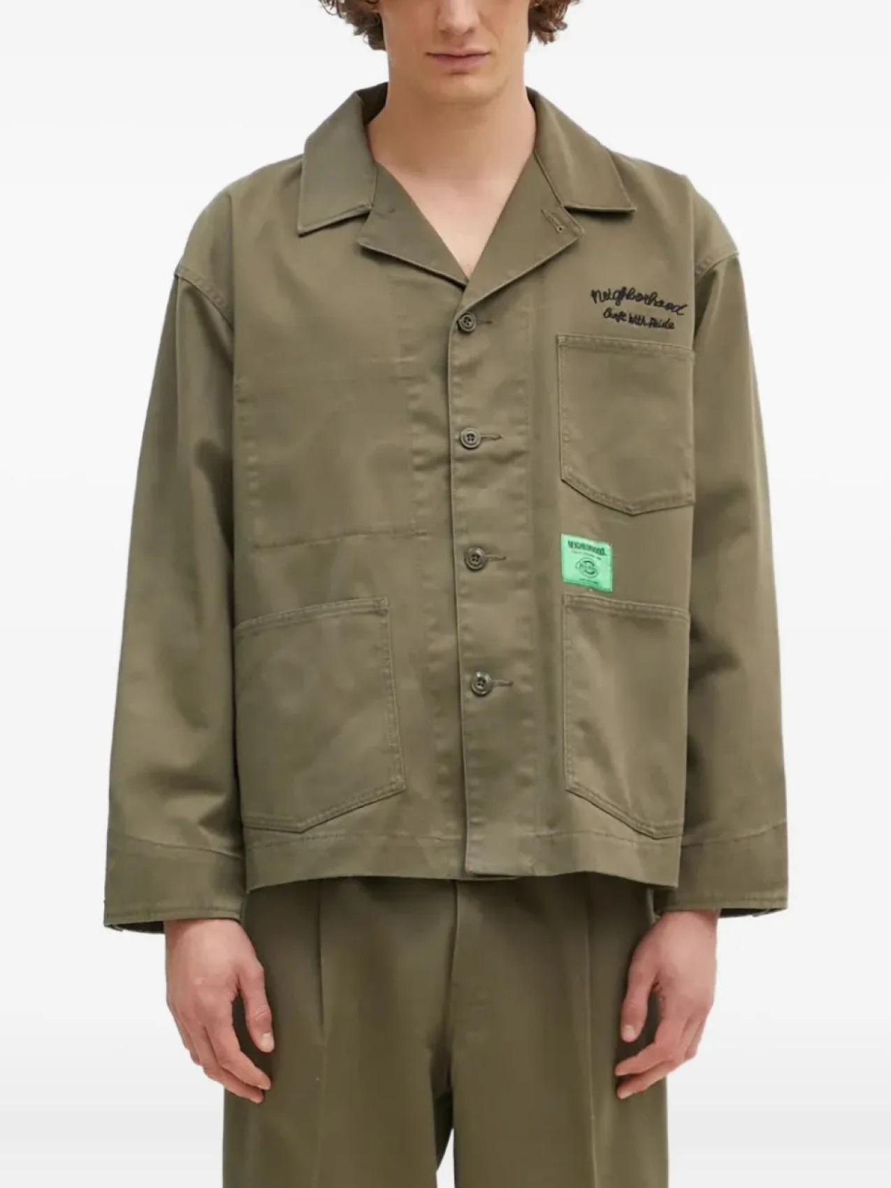 Куртка с вышитым логотипом Neighborhood и накладным карманом, зеленый
Куртка с вышитым логотипом Neighborhood и накладным карманом, зеленый