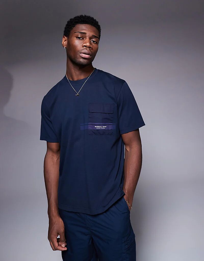 Футболка Seafield с логотипом Marshall Artist темно-синего цвета
Футболка Seafield с логотипом Marshall Artist темно-синего цвета