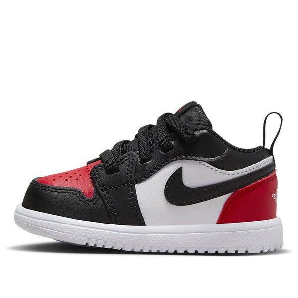 Кроссовки 1 низкие alt Air Jordan, белый
Кроссовки 1 низкие alt Air Jordan, белый