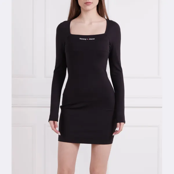 Облегающее платье Tjw с засечками Linear ls Tommy Hilfiger, черный
Облегающее платье Tjw с засечками Linear ls Tommy Hilfiger, черный