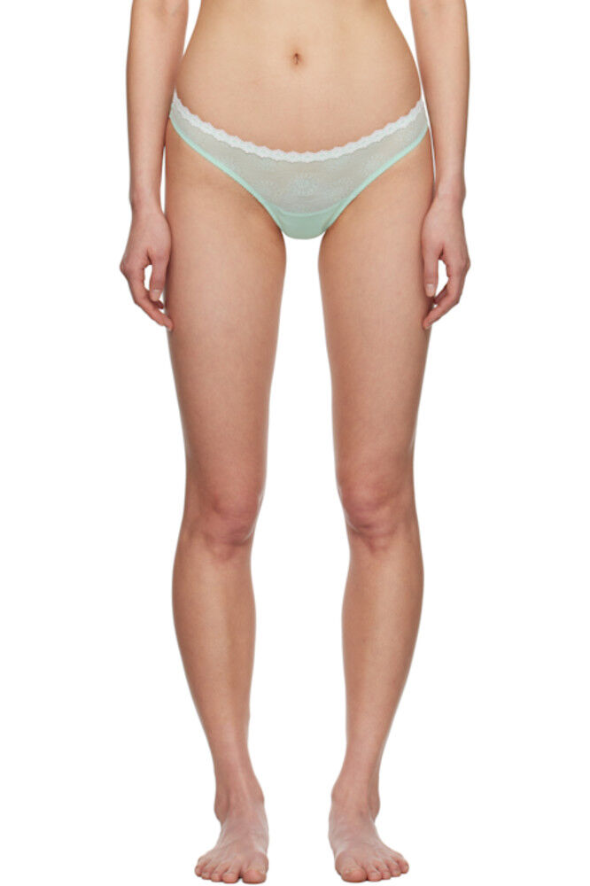 Зелёные стринги Тамара Yasmine Eslami
Зелёные стринги Тамара Yasmine Eslami