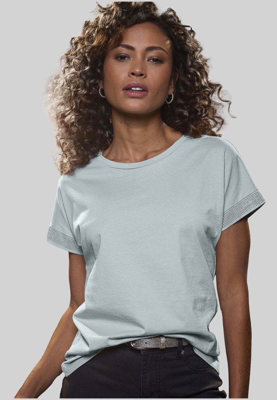 Футболка LASCANA KURZARM, Aqua/Turquoise, Синий, Футболка LASCANA KURZARM, Aqua/Turquoise
Футболка LASCANA KURZARM, Aqua/Turquoise, Синий, Футболка LASCANA KURZARM, Aqua/Turquoise