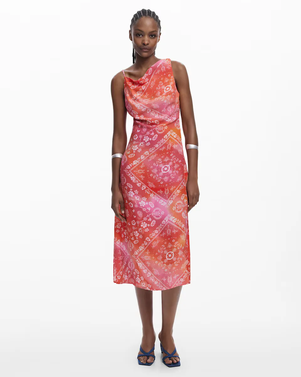 Асимметриное платье с бандана принтом Desigual, красный
Асимметриное платье с бандана принтом Desigual, красный