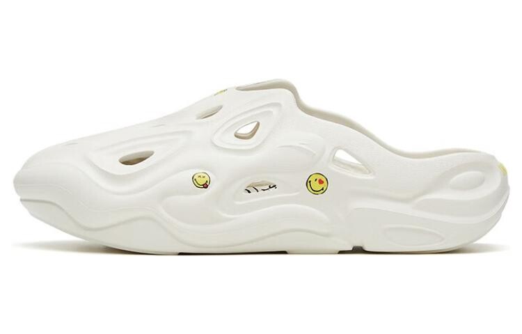 Шлепанцы Chaobai 1.0 мужские белые Anta
Шлепанцы Chaobai 1.0 мужские белые Anta