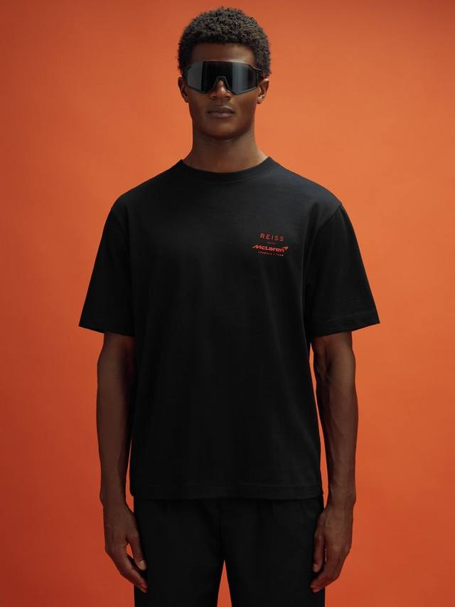 Футболка traction f1 из хлопка с круглым вырезом оверсайз Reiss x McLaren, черный
Футболка traction f1 из хлопка с круглым вырезом оверсайз Reiss x McLaren, черный
