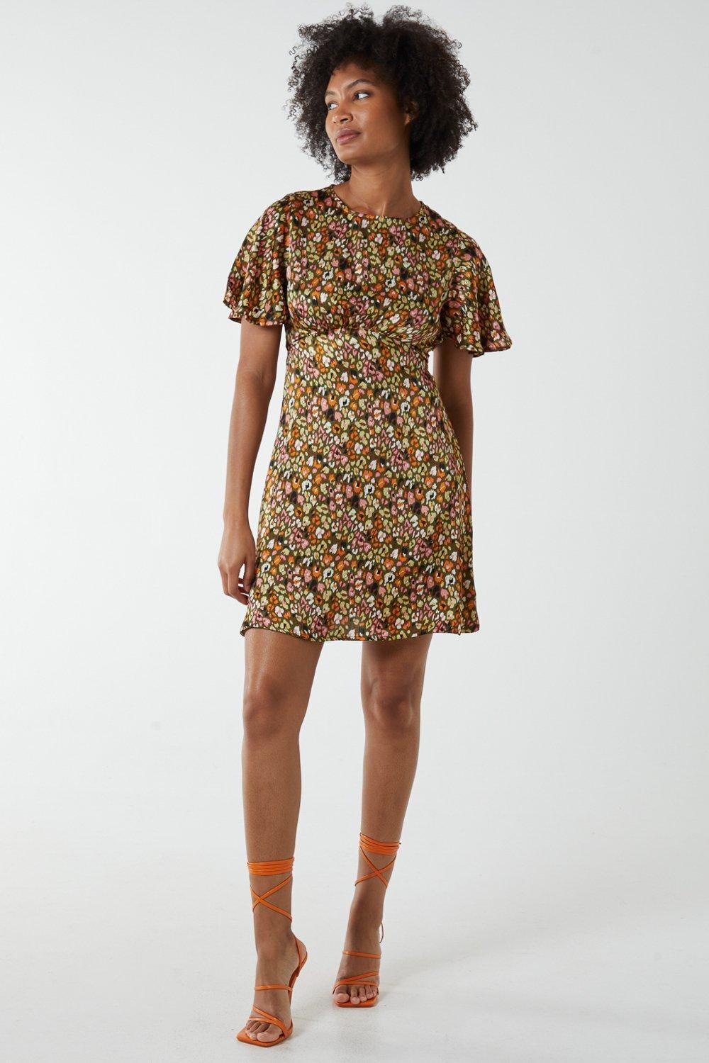 Мини-платье с развевающимися рукавами и косой окантовкой Blue Vanilla, зеленый
Мини-платье с развевающимися рукавами и косой окантовкой Blue Vanilla, зеленый