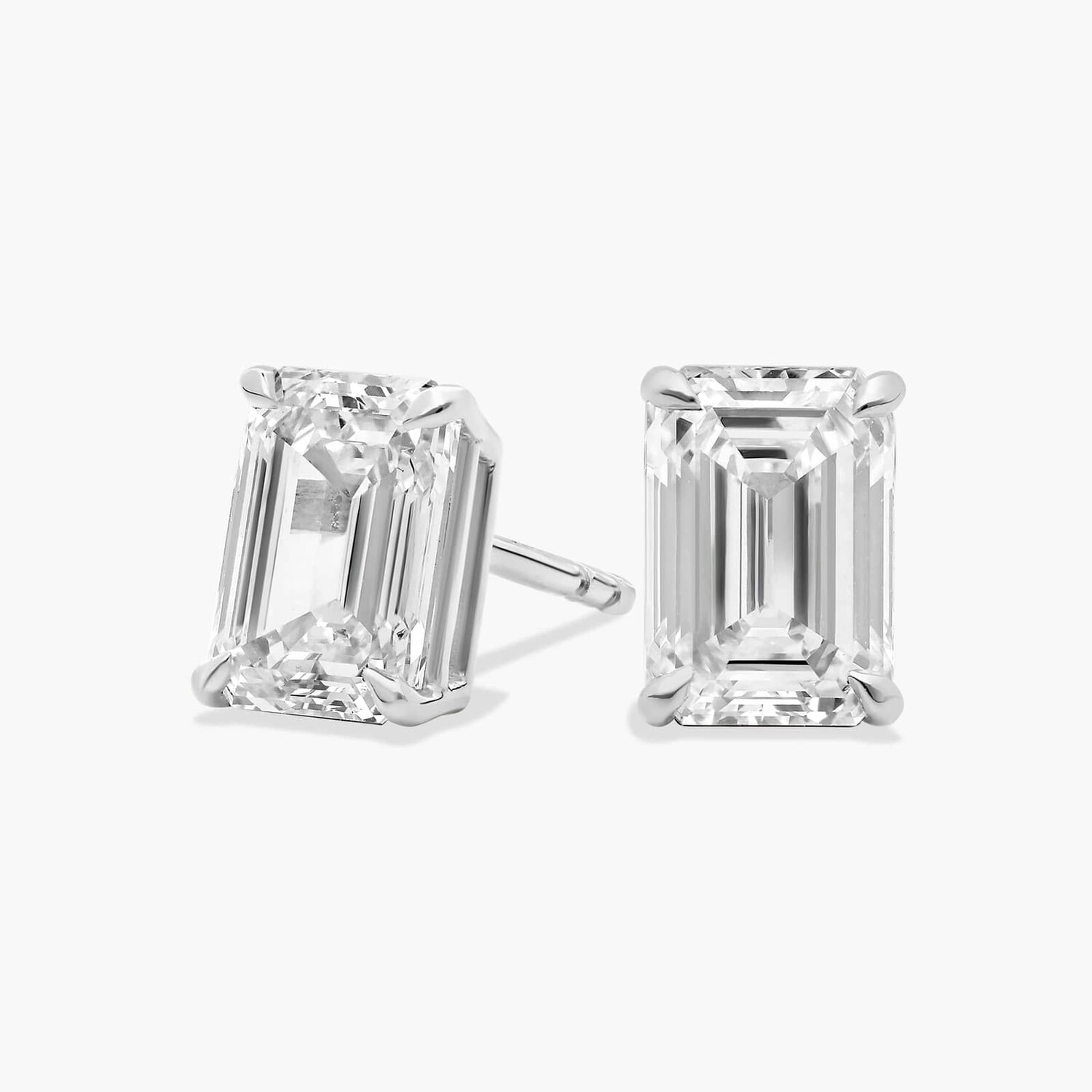 Серьги-гвоздики с выращенными в лаборатории бриллиантами изумрудной огранки из белого золота 14 карат (2 карата, два карата - FG / VS2-SI1) Blue Nile
Серьги-гвоздики с выращенными в лаборатории бриллиантами изумрудной огранки из белого золота 14 карат (2 карата, два карата - FG / VS2-SI1) Blue Nile