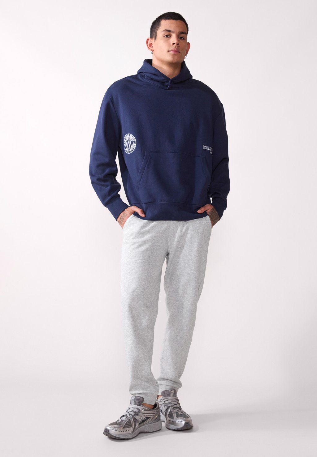 Спортивные штаны 2 PACK Pier One by Zalando, цвет Mottled Light Grey/Dark Blue
Спортивные штаны 2 PACK Pier One by Zalando, цвет Mottled Light Grey/Dark Blue