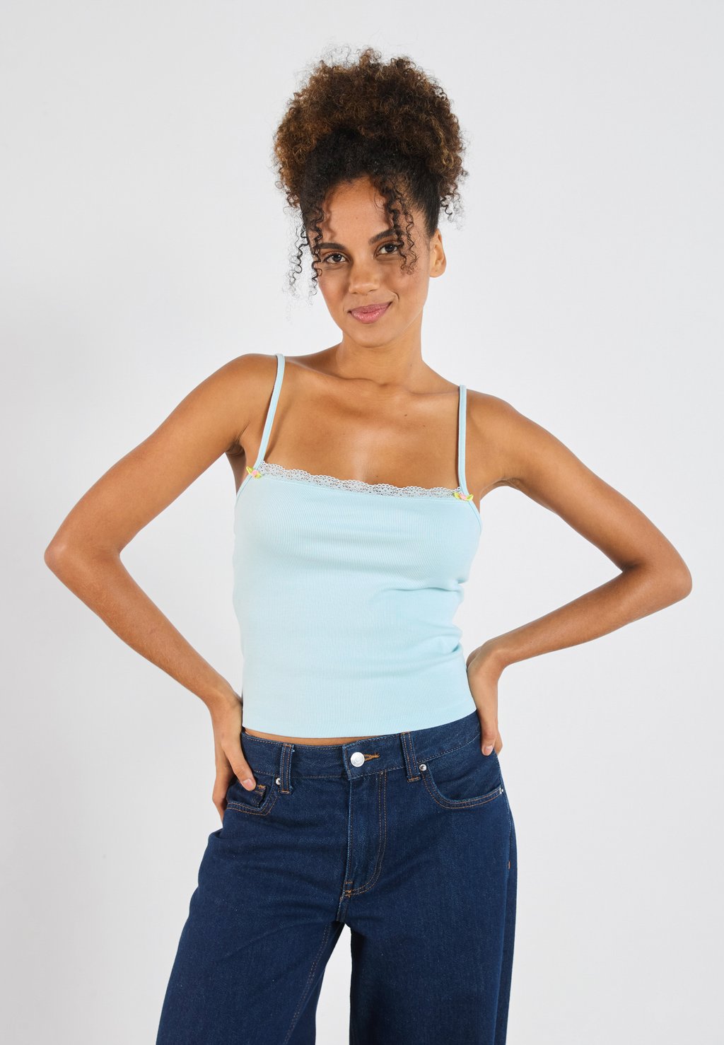 Топ Even&Odd by Zalando, синий
Топ Even&Odd by Zalando, синий