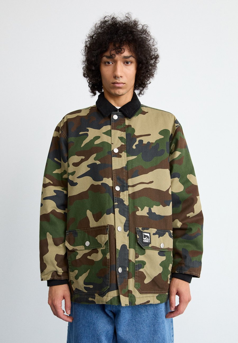 Пальто Obey Clothing NORTON BARN COAT, Green
Пальто Obey Clothing NORTON BARN COAT, Green