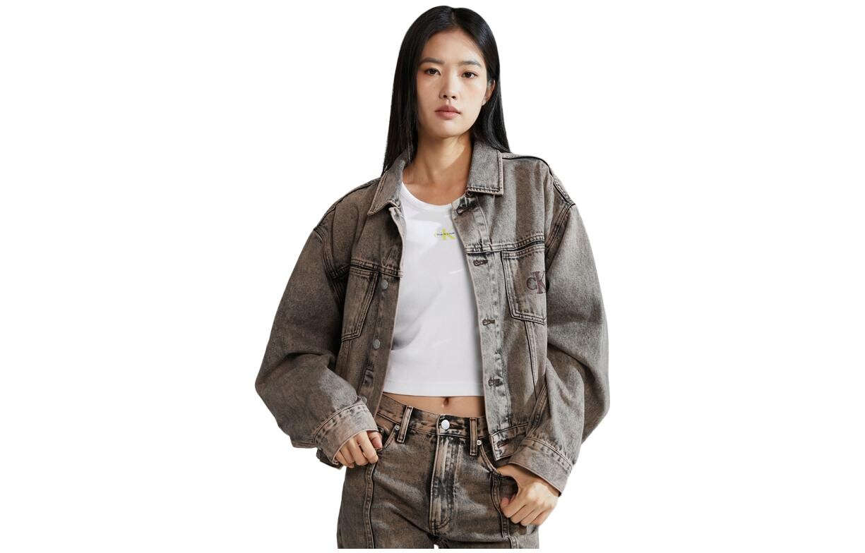 Джинсовая куртка унисекс Calvin Klein, цвет Vintage Brown-1A4
Джинсовая куртка унисекс Calvin Klein, цвет Vintage Brown-1A4